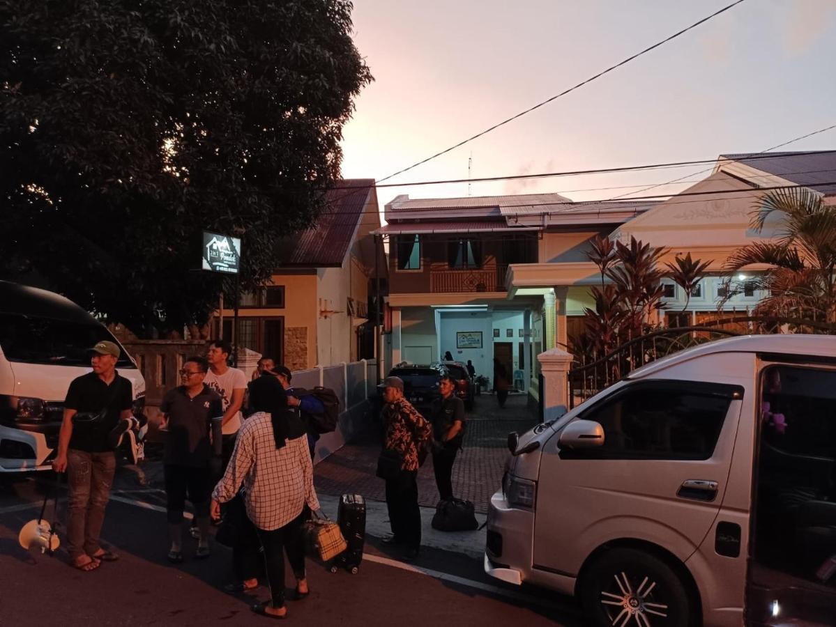 Pondok Simpang Tiga 사방 외부 사진